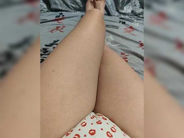 Kiskis-s's BongaCams show and profile