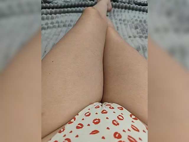 Kiskis-s's BongaCams show and profile