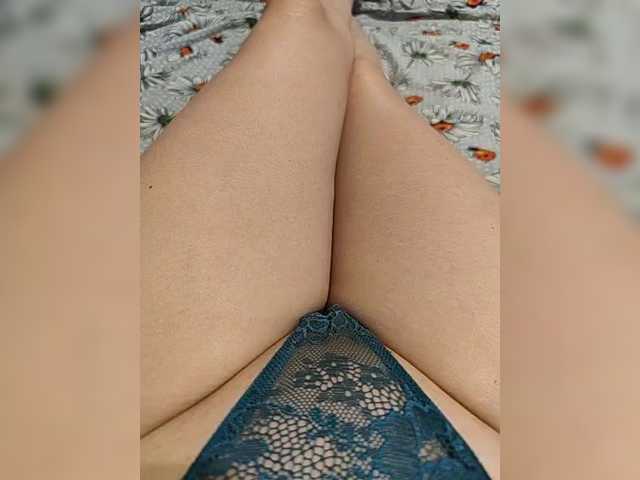 Kiskis-s's BongaCams show and profile