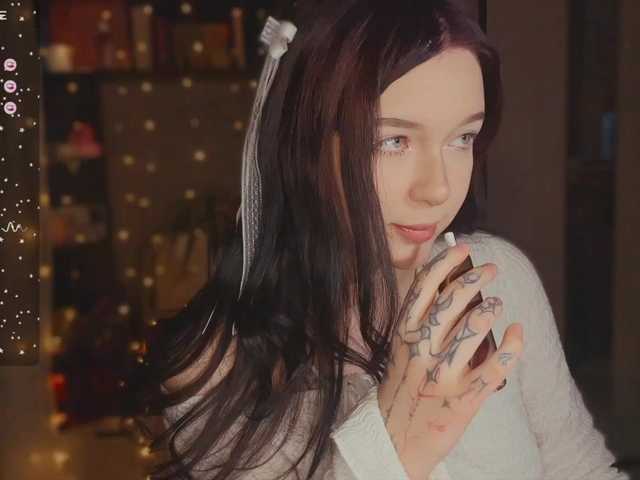 michelle-roze's BongaCams show and profile