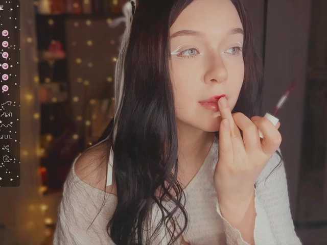 michelle-roze's BongaCams show and profile