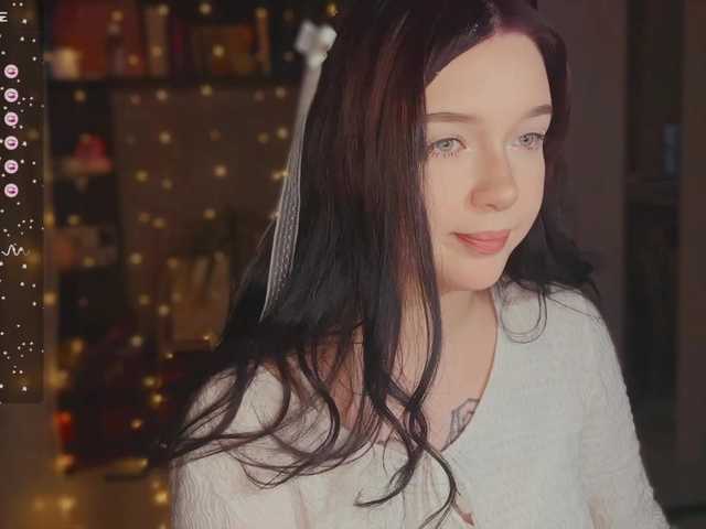 michelle-roze's BongaCams show and profile