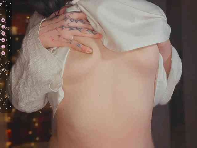 michelle-roze webcam