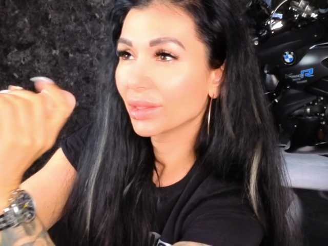 -BABAYAGA-'s BongaCams show and profile