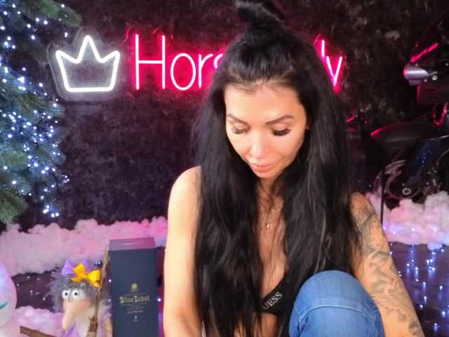 -BABAYAGA-'s BongaCams show and profile