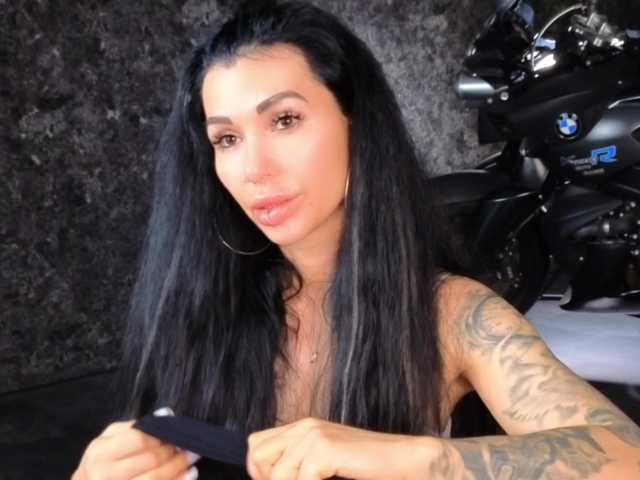 go to chat with -BABAYAGA-