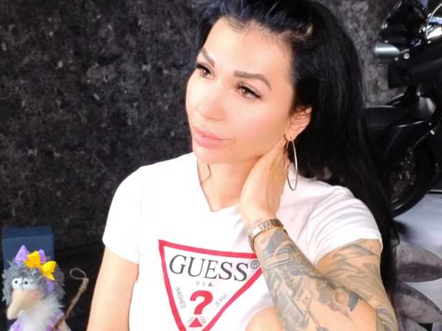 -BABAYAGA-'s BongaCams show and profile