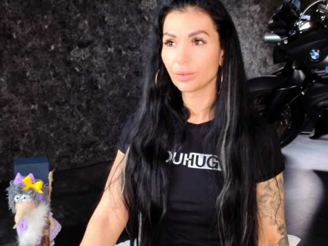 Sex chat gratuit in direct cu -BABAYAGA- pe BongaCams