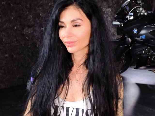 live voyeur cam -BABAYAGA-