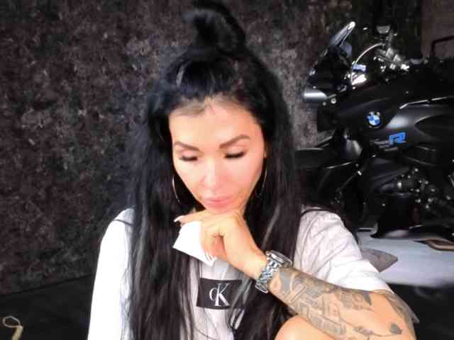 -BABAYAGA- Live Webcam on BongaCams