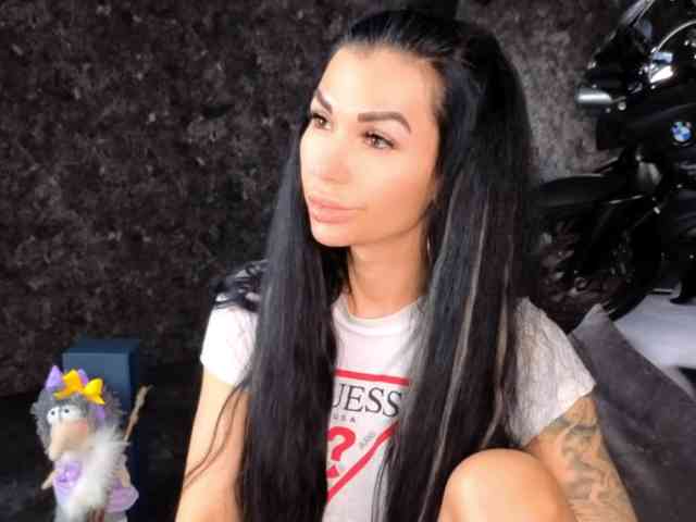 -BABAYAGA- Live Webcam on BongaCams