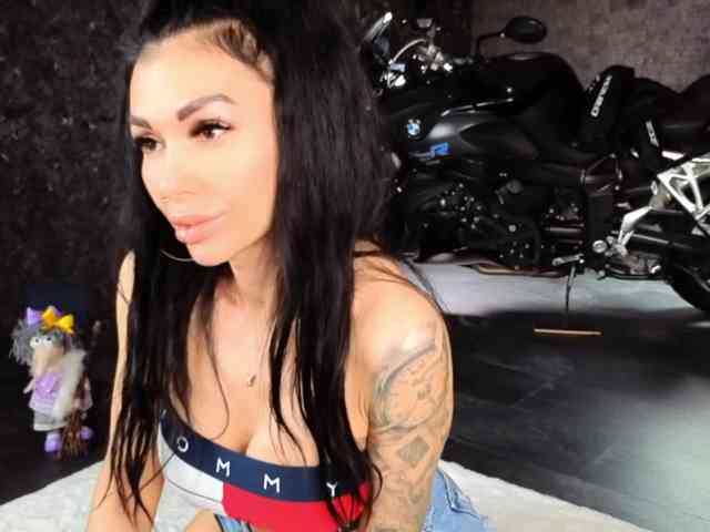 -BABAYAGA- webcam