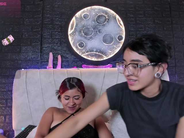lesbian-hard-69-1's BongaCams show and profile