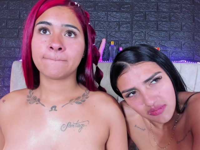 lesbian-hard-69-1 live cam