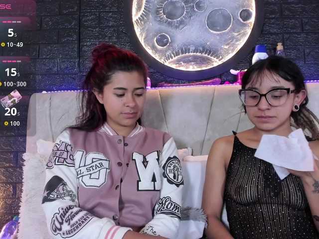 lesbian-hard-69-1's BongaCams show and profile