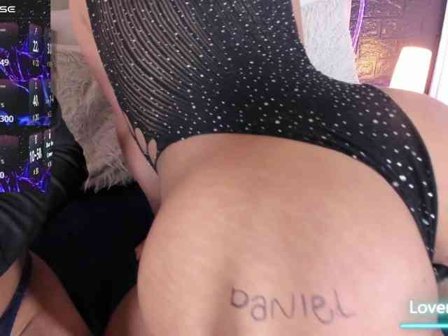 lesbihard-69-1 webcam