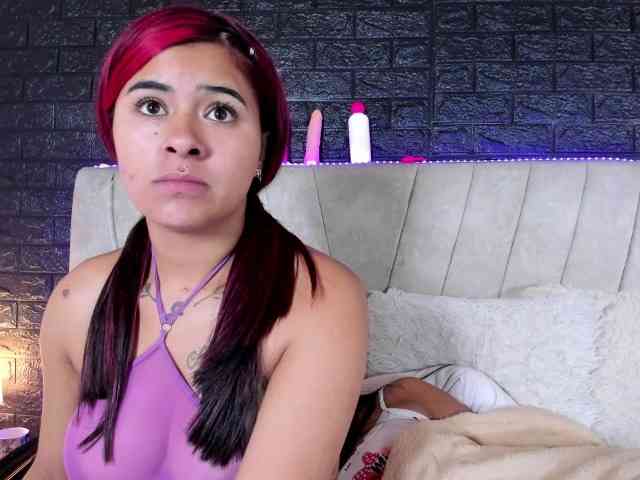 lesbihard-69-1 webcam