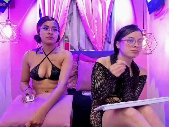 lesbihard-69-1 webcam