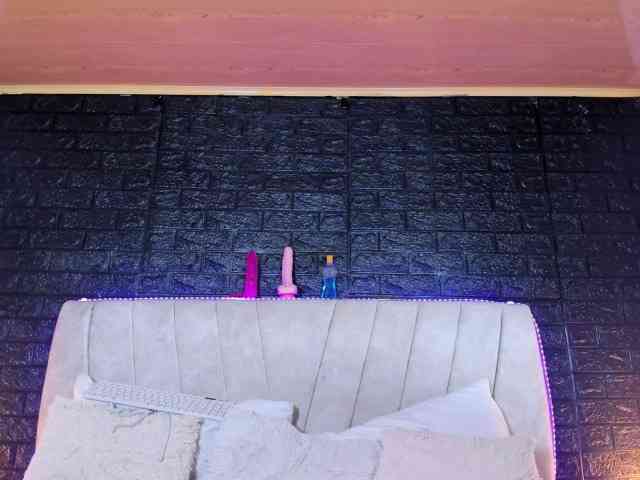 lesbihard-69-1 webcam