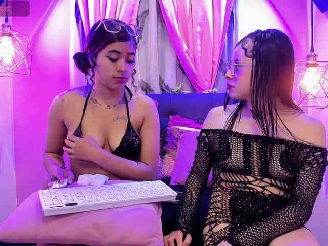 lesbihard-69-1 webcam