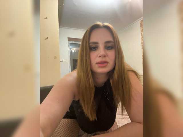 Milaniya96's BongaCams show and profile