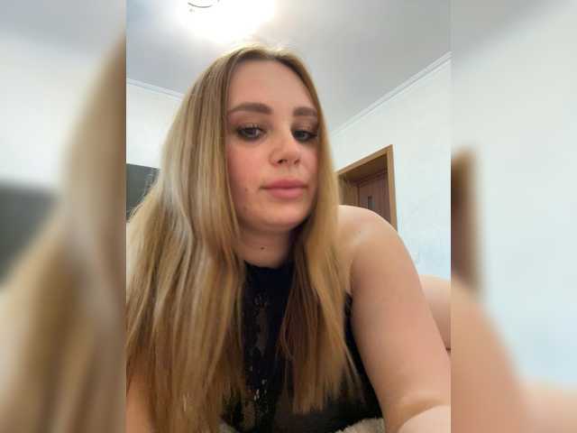 Milaniya96's BongaCams show and profile