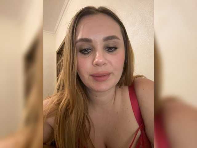 Milaniya96's BongaCams show and profile