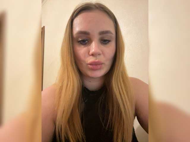 Milaniya96 from BongaCams