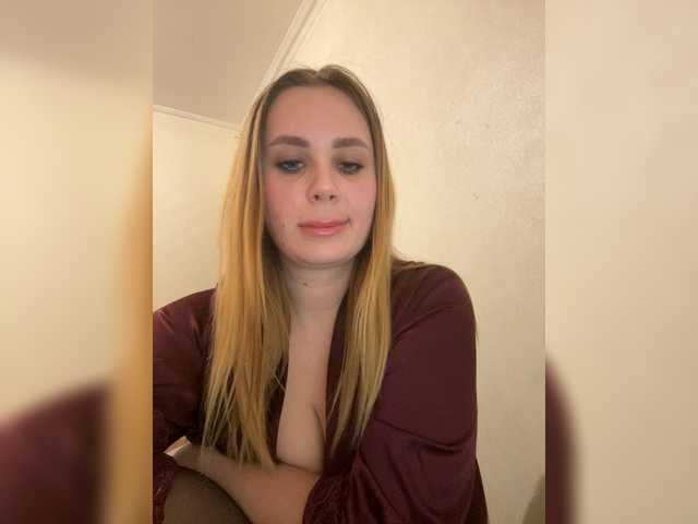 Milaniya96's BongaCams show and profile