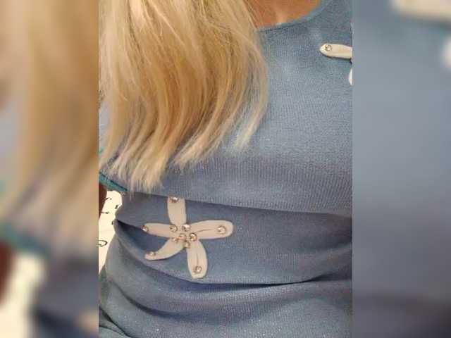 Tata42's BongaCams show and profile