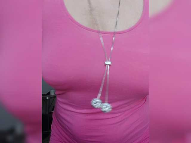 Tata42's BongaCams show and profile