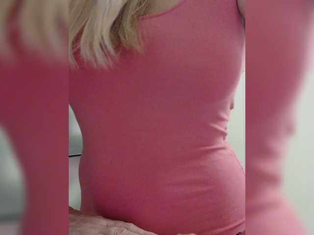 Tata42's BongaCams show and profile