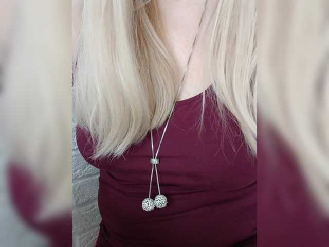 Tata42's BongaCams show and profile