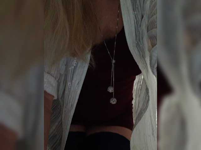 Tata42's BongaCams show and profile