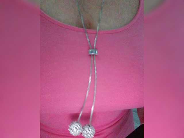 Tata42's BongaCams show and profile