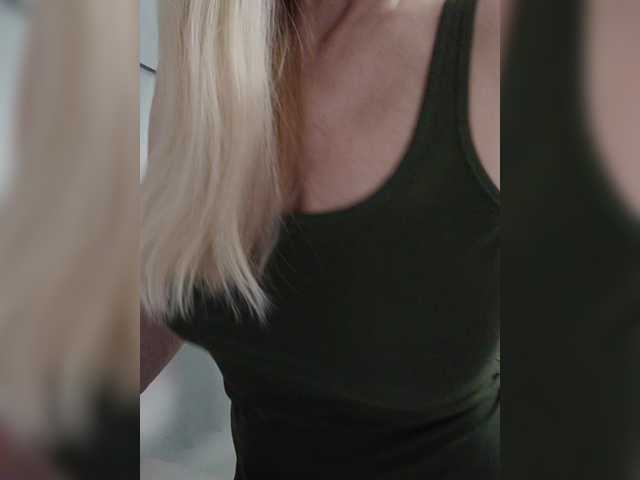 Tata42's BongaCams show and profile