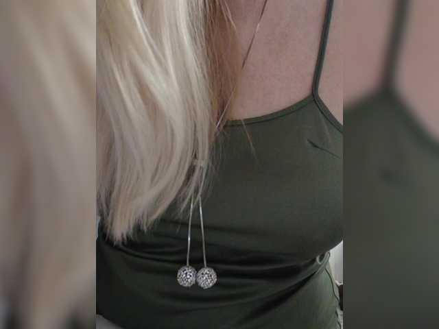 Tata42's BongaCams show and profile