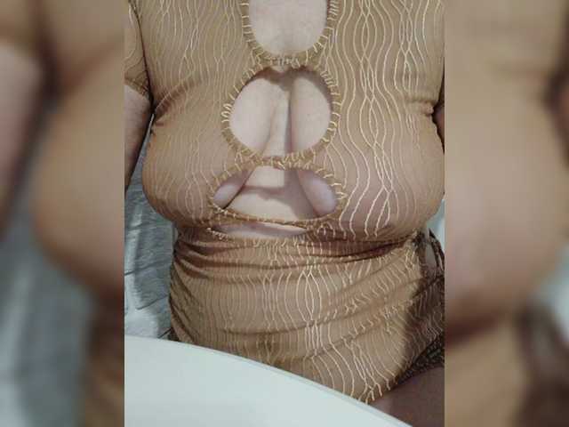 Tata42 from BongaCams