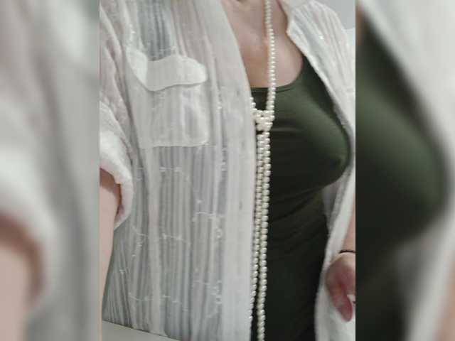 Tata42's BongaCams show and profile