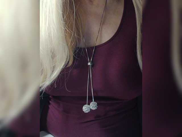 Tata42's BongaCams show and profile