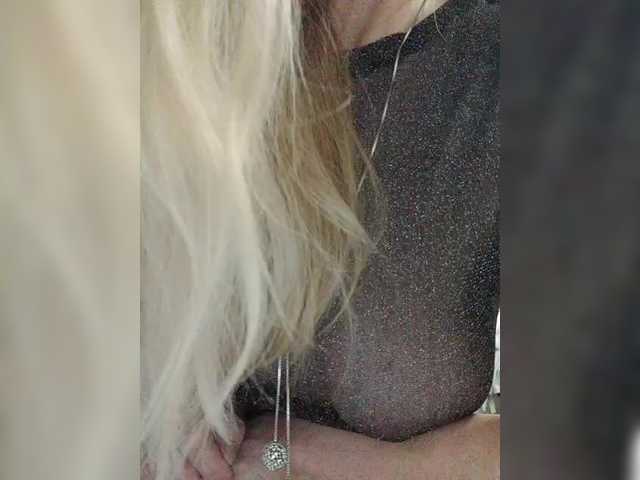 Tata42's BongaCams show and profile