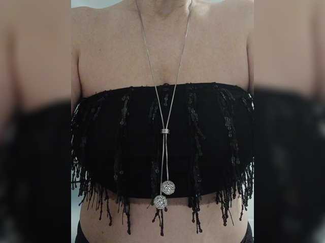 Tata42's BongaCams show and profile