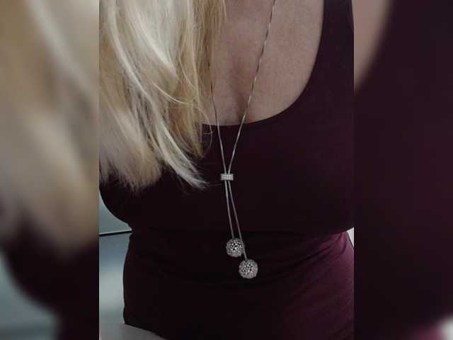 Tata42's BongaCams show and profile