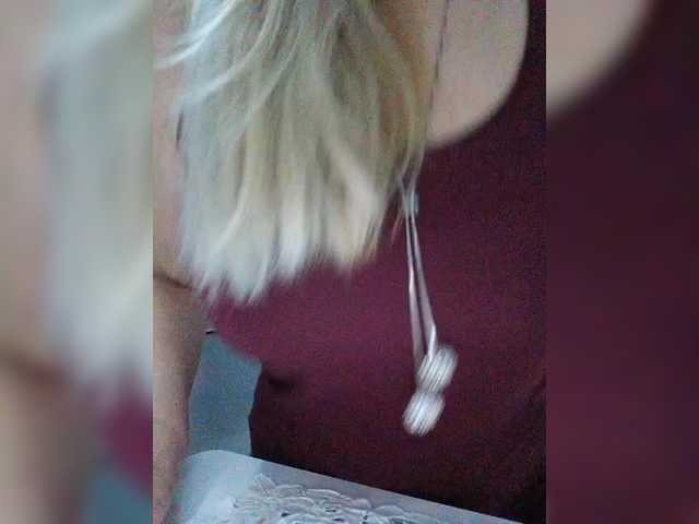 Tata42's BongaCams show and profile