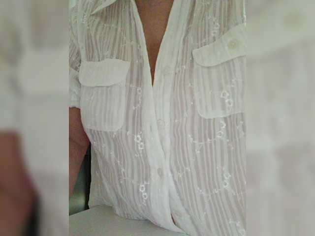 Tata42's BongaCams show and profile