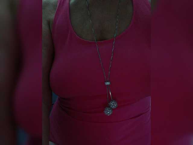 Tata42's BongaCams show and profile