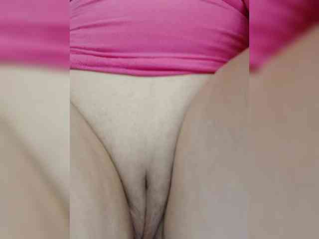 Tata42 Live Webcam on BongaCams