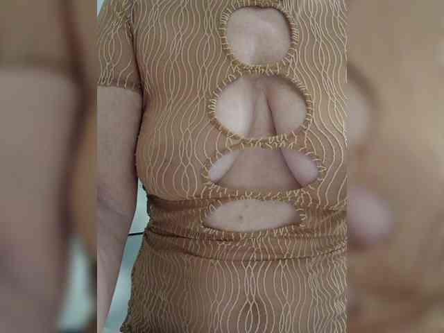 Tata42 Live Webcam on BongaCams