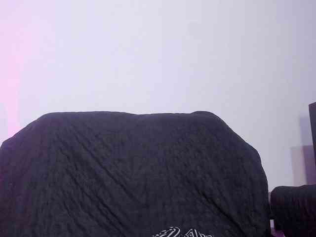 nahiiaa23 webcam