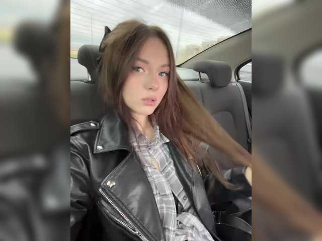 OlivkaVif's BongaCams show and profile